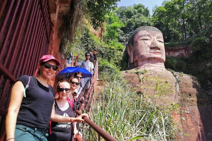 Leshan Giant Buddha & Tea Village Day Trip — Boat Ride, Tea Picking, Old Town Walk photo 3