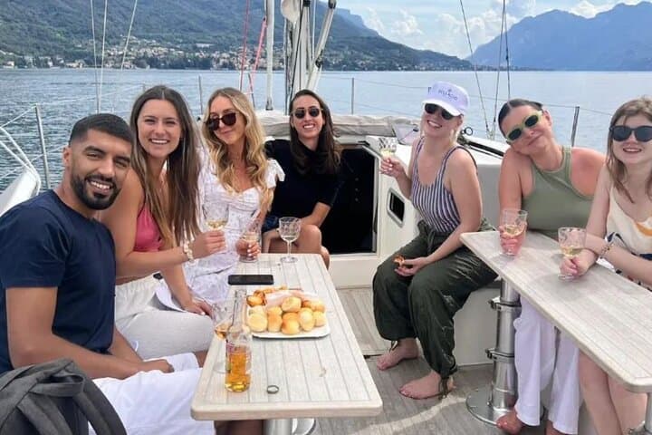 Bellagio Private Sailing, Lunch & Villa Melzi: 2-Hour Lake Como Cruise