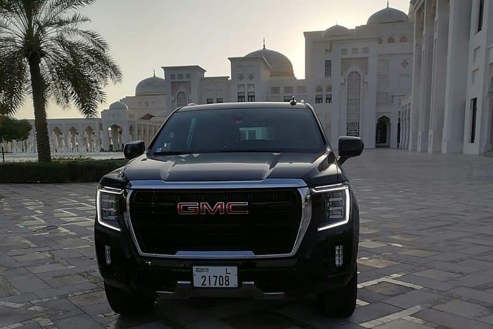 Dubai Luxurious Car Half-Day Tour: Private Chauffeur & 5-Hour City Drive photo 4