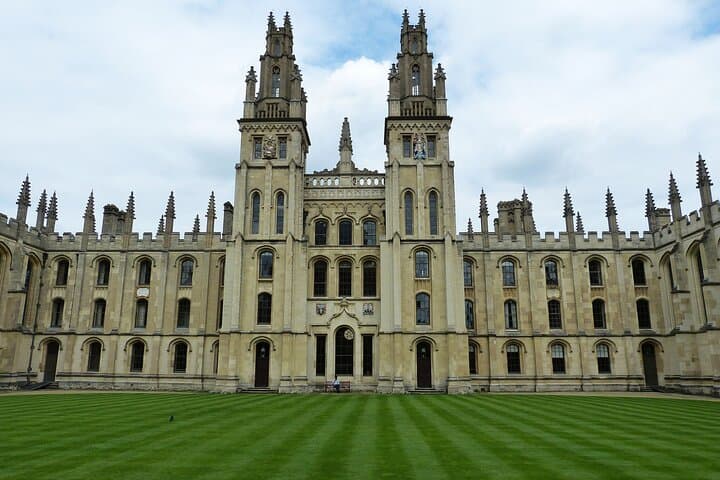 Oxford, Cotswolds & Shakespeare: Private Full-Day Tour from London photo 6