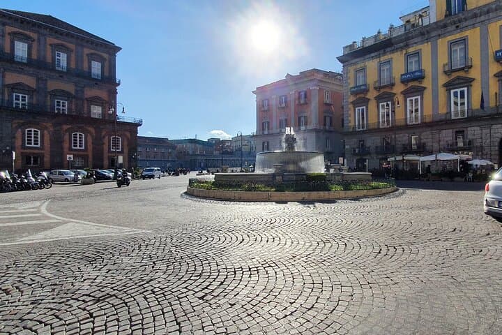 Naples Seaside and Spanish Quarters Walking Tour with Snack Break photo 6