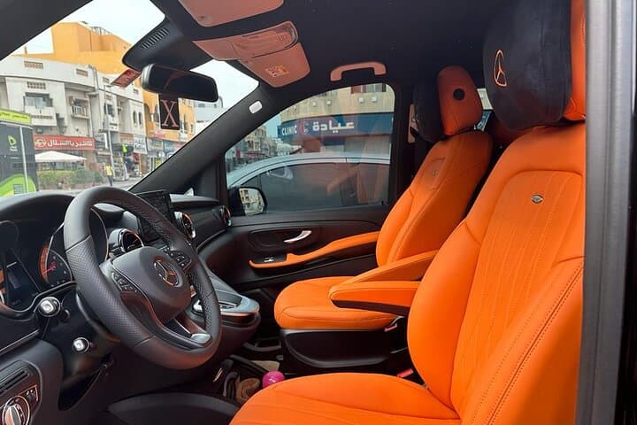 Dubai Luxurious Full-Day Private Car with Driver — 10-Hour Tailored Tour photo 4
