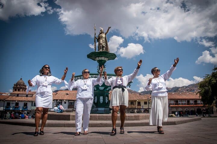 Private 4-Day Sacred Valley and Machu Picchu Tour from Cusco