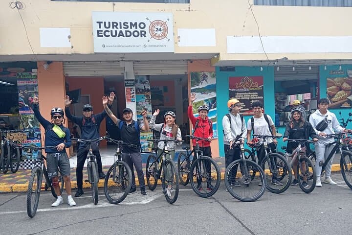 Pedal to Pailón del Diablo — Bicycle Rental & Waterfall Route in Baños photo 5