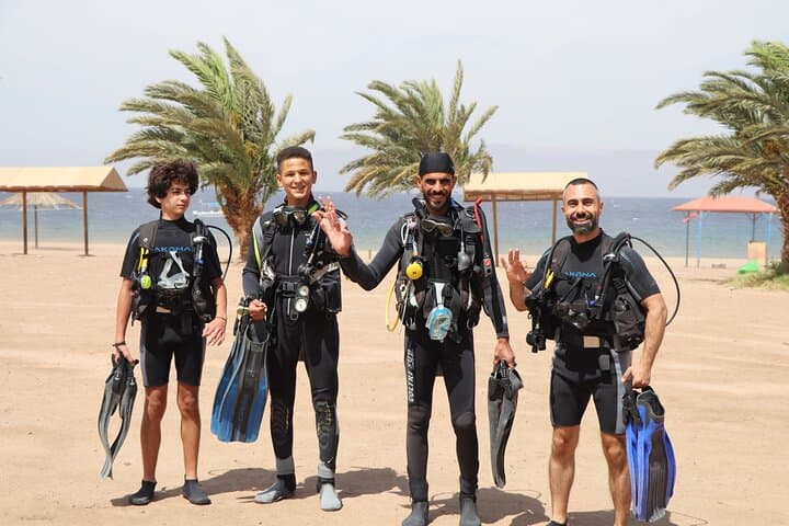 Intro Scuba Dive in Aqaba: Discover the Red Sea Coral Reefs photo 6