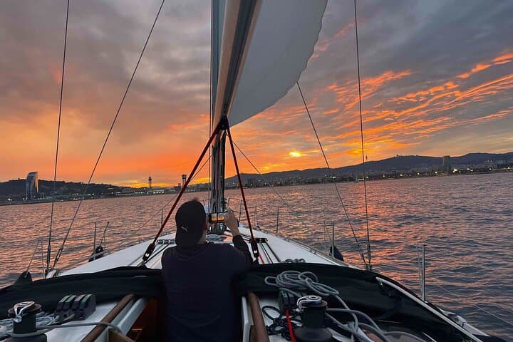 Sail Barcelona: Sunset & Day Cruise from Port Olímpic
