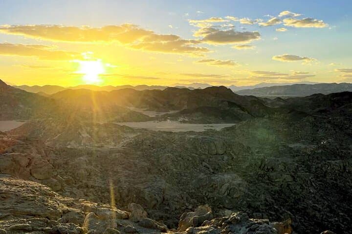 Hurghada Sunrise Desert Safari: Dry Canyon Hike, Oasis & Star-Viewing photo 1