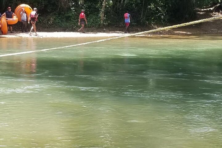 Belize Cave Tubing & Crystal Cave Tour from Belize City — Jungle Tubing and Maya Relics photo 3