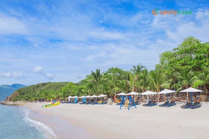 Nha Trang VIP 3-Island Tour & Hon Tam Mineral Bath Experience