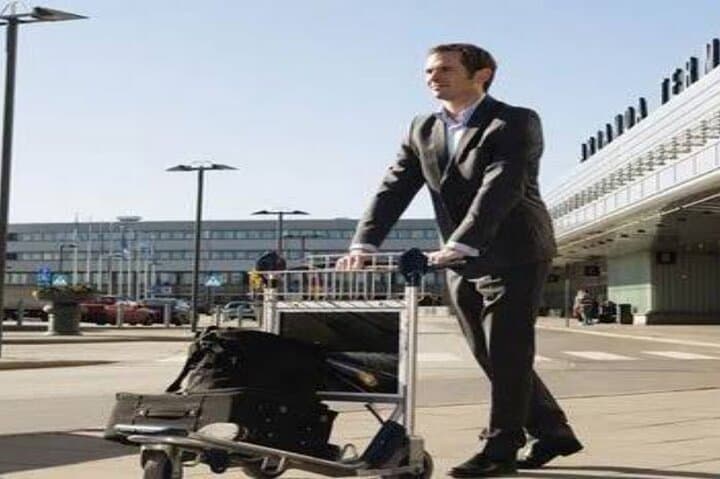 Private One-Way Transfer Between Dubai, Abu Dhabi & Sharjah — Door-to-Door Comfort photo 4
