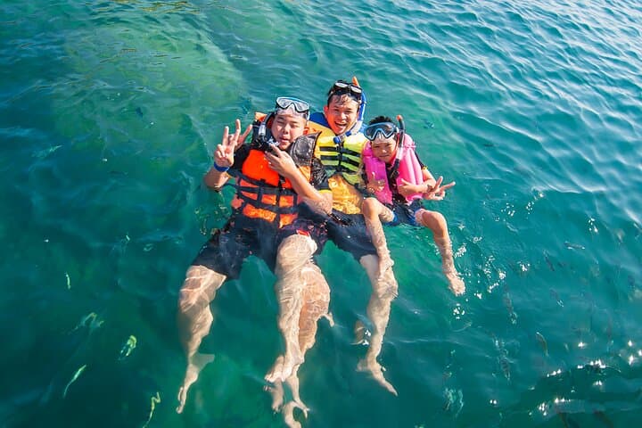 Private 2-Hour Snorkeling Tour in Unawatuna — Shipwrecks & Coral Reefs