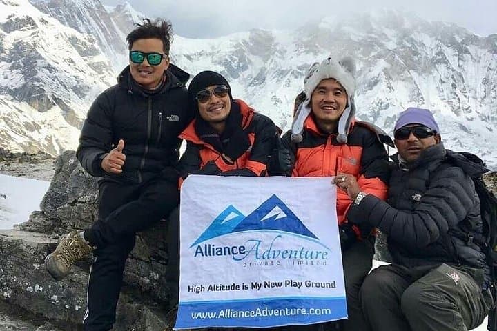 Everest Base Camp Trek: 16-Day High-Altitude Lodge Trek from Lukla photo 3