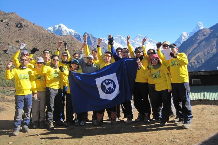 Everest Base Camp Trek: 16-Day High-Altitude Lodge Trek from Lukla photo 4