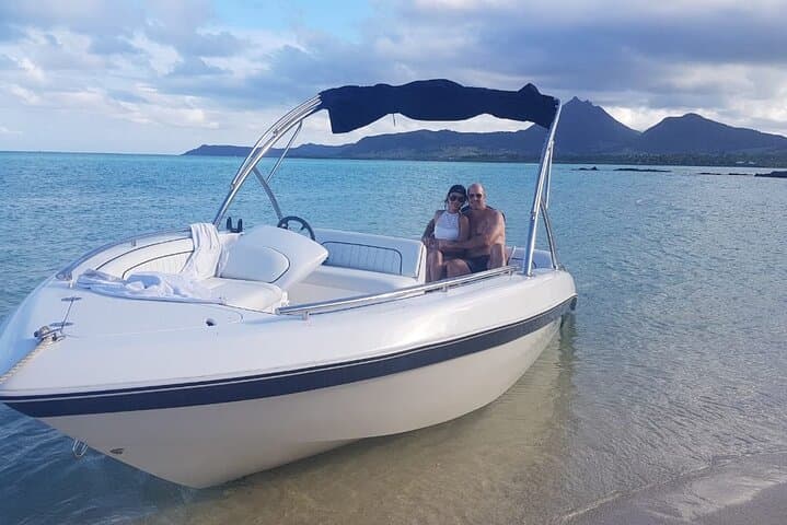 Speed Boat to Ile aux Cerfs — Full-Day South Coast Lagoon Tour from Chantauvent photo 4
