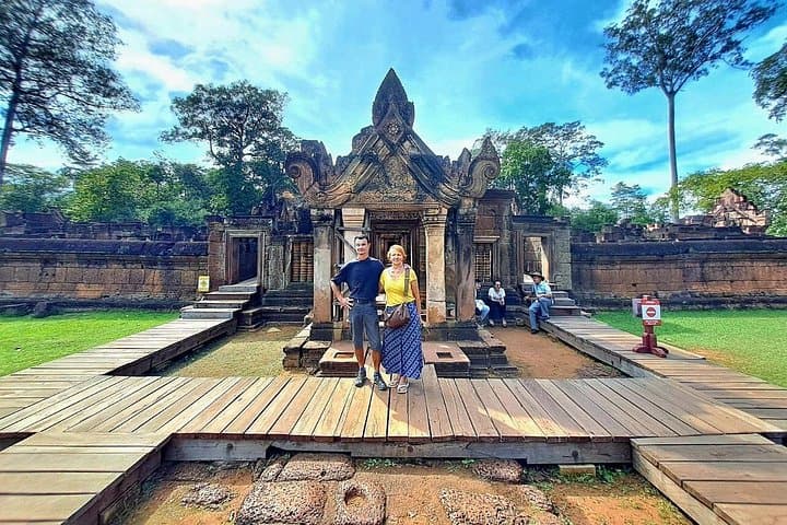Full-Day Banteay Srei and 4-Temple Tour from Siem Reap photo 2