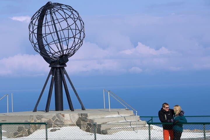 North Cape Winter Tour: Arctic Cliff Views & North Cape Hall Experience