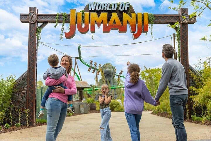One-Day Guide to Chessington World of Adventures Resort — Rides, Zoo & Practical Tips photo 1