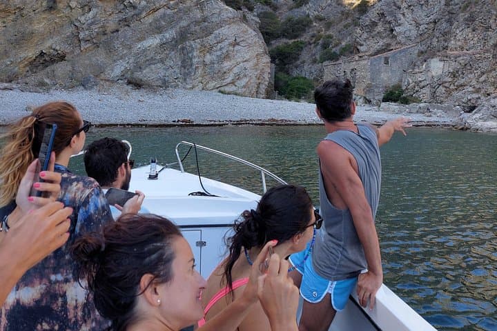 Private Boat Trip to Arrábida's Wild Beaches, Caves & Secret Bays photo 6