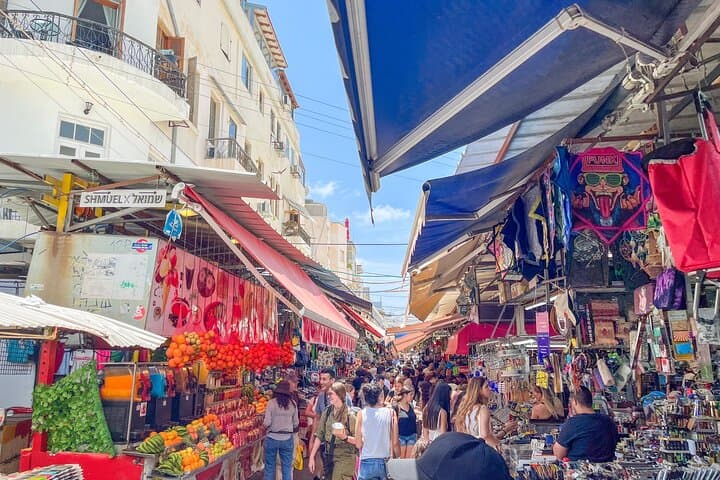 Private Food Tour of Tel Aviv's Carmel Market and Kerem HaTeimanim photo 3