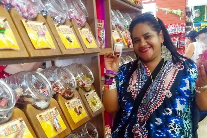 Open-Bus Cancun City Tour: Downtown Highlights, El Meco & Tequila Tasting photo 5