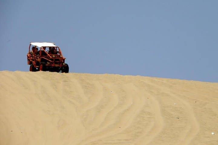 Huacachina Oasis and Nazca Lines: 2-Day Dune Buggies, Sandboarding & Nazca Overflight photo 4