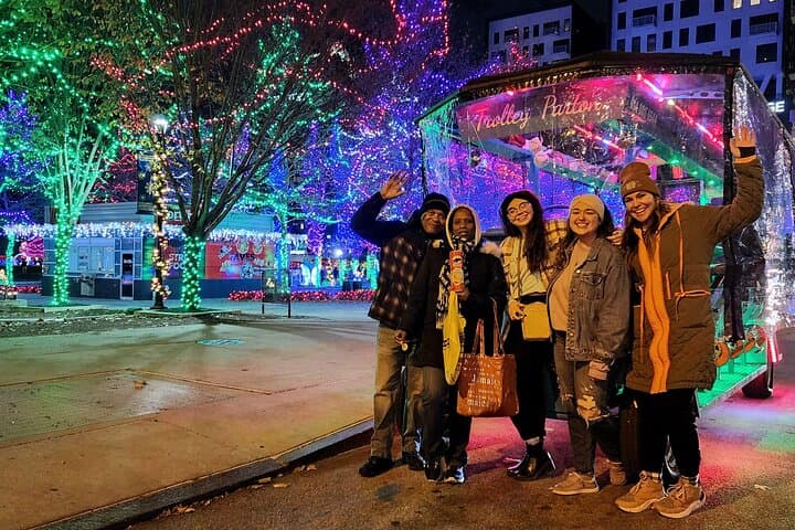 Trolley Pub Holiday Lights Tour Columbus — BYOB Short North & Downtown Lights Ride photo 4