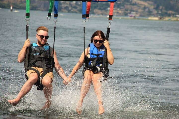 Kelowna Parasailing: Triple Flight Over Lake Okanagan photo 5