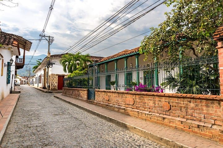 Private Full-Day Colonial Santa Fe de Antioquia Tour from Medellín photo 3