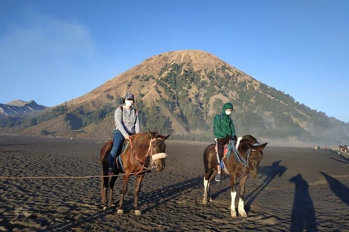 Sunrise at King Kong Hill — Private Bromo Sunrise Adventure from Malang photo 2