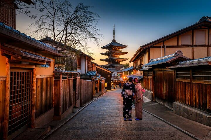 Private Kyoto Sightseeing Tour with Transfers — Full-Day Cultural Highlights
