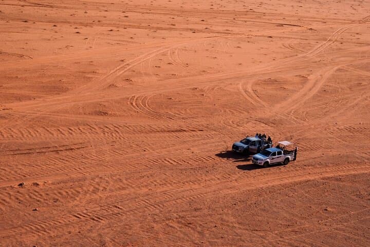 3-Hour Wadi Rum Jeep Tour with Bedouin Guide — Red Dunes & Rock Bridges photo 3