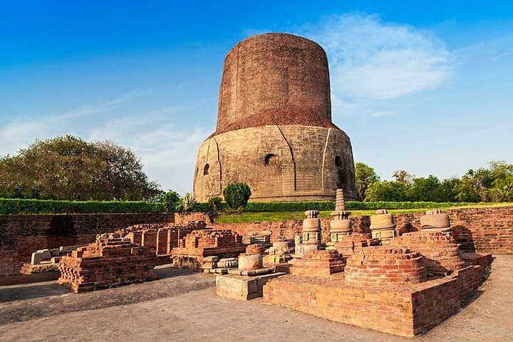 Varanasi Two-Day Cultural Tour: Sunrise Ganges Boat Ride, Ghats & Sarnath photo 3