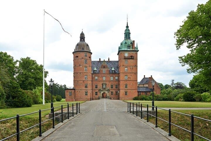 Stevns Klint Day Trip from Copenhagen — UNESCO Cliffs, Fossils & Valloe Castle photo 3