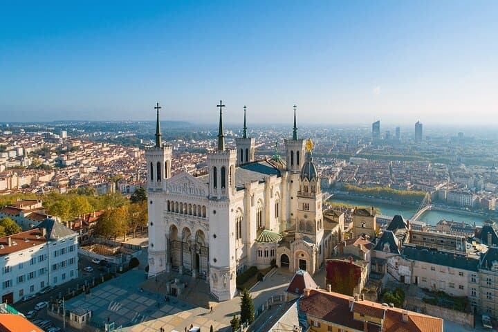 Explore Lyon UNESCO Private Walking Tour: Vieux Lyon & Hidden Traboules photo 3