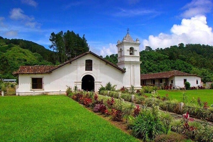 Irazú Volcano Day Trip: Cartago Basilica, Craters & Orosi Valley Views photo 5