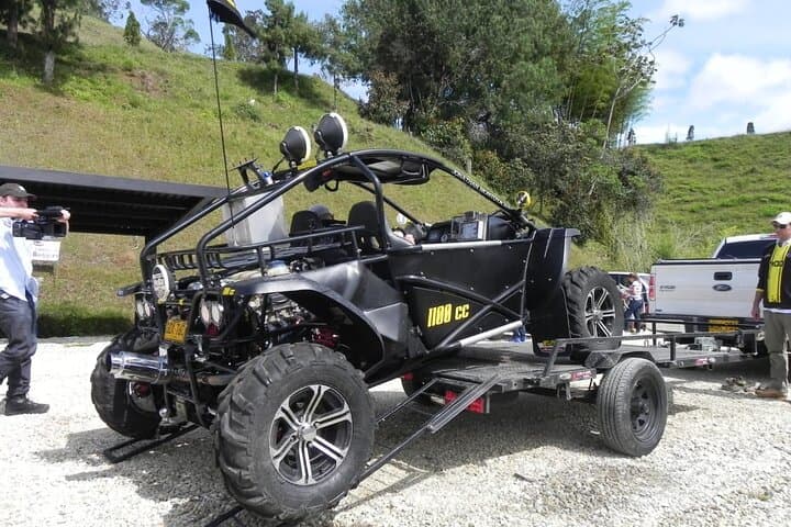 Drive a Can-Am UTV Near Medellín: 90-Minute Private Off-Road Thrill photo 5