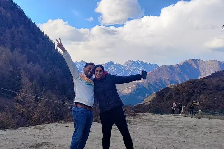 Wolong Pandas & Mt. Siguniang: Private 2-Day Nature Escape
