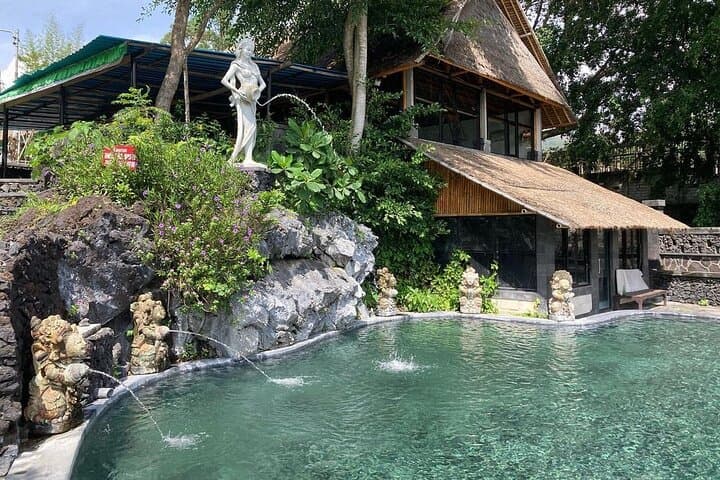 Ubud Monkey Forest, Tirta Empul & Mount Batur Hot Springs Day Tour photo 4