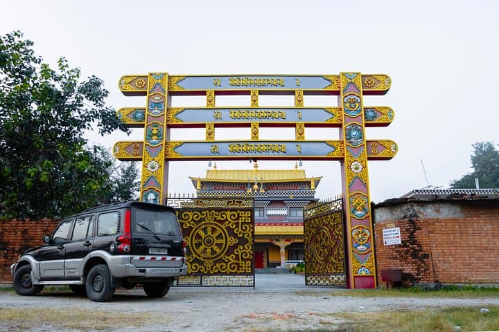 Kathmandu to Pokhara: 12-Day Private Monastery Retreat and Mild Hikes photo 1