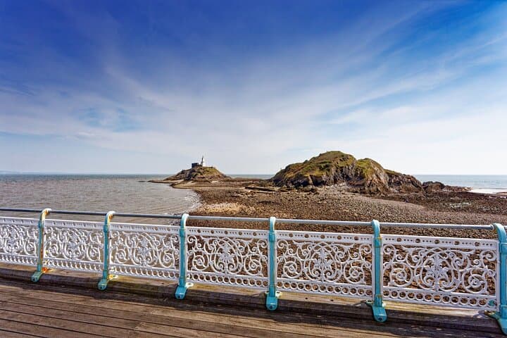 Gower Peninsula Day Tour from Cardiff: Mumbles, Three Cliffs, Rhossili & Worms Head