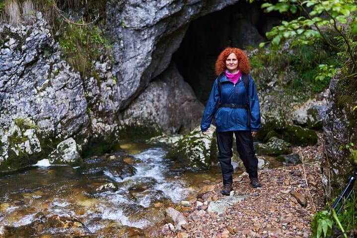 Enchanted Shores: Belfast to Giant's Causeway Coastal Day Tour photo 6