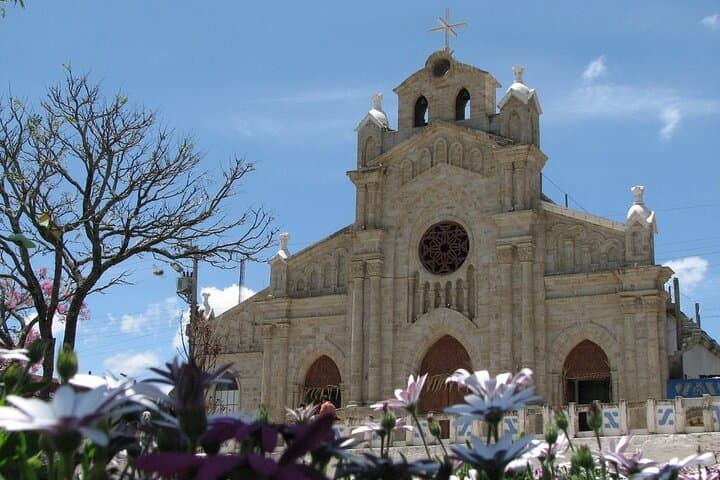 7-Day Austro Cultural Adventure in Southern Ecuador — Cuenca, Cajas & Saraguro photo 4