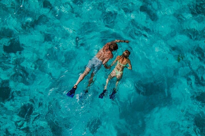 Cozumel Coast & Relax: 4-Hour All-Inclusive Catamaran on a 51' Leopard