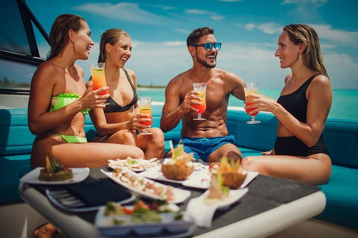 Private 34' Aventura Catamaran in Tulum: Snorkel, Paddle & Open Bar photo 4