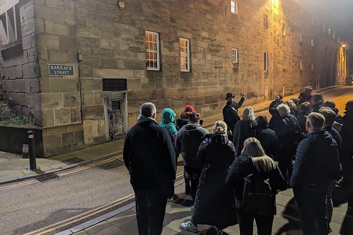 Dark History Walking Tour of Warwick: Ghost Stories, Murders & Castle Secrets