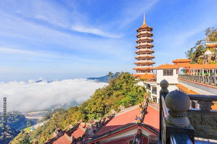 Day Trip from Kuala Lumpur to Genting Highlands: Batu Caves, Skyway Cable Car & Theme Park (Private) photo 4