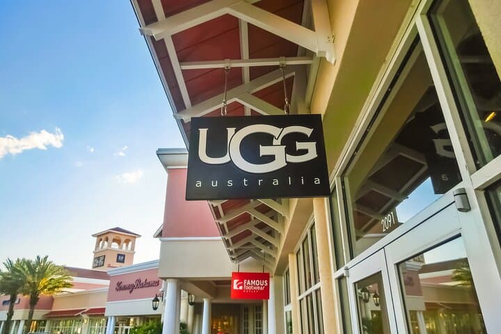 Private Orlando Outlets Shuttle: 4–5 Hour Hotel Pickup to Orlando International Premium Outlets photo 5