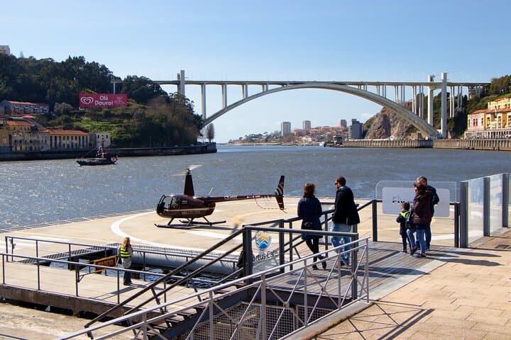 Panoramic Helicopter Flight Over Porto's Coastline — 10-Minute Scenic Tour photo 2