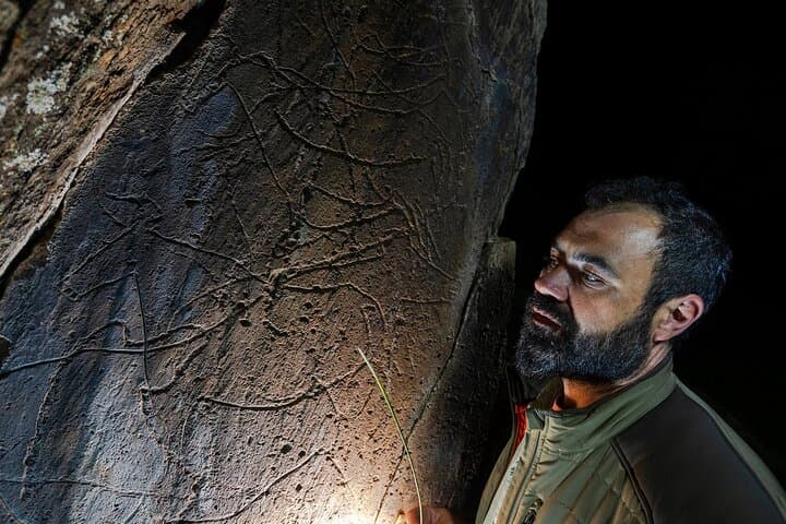 Night 4x4 Tour to Foz Côa Engravings from Castelo Melhor