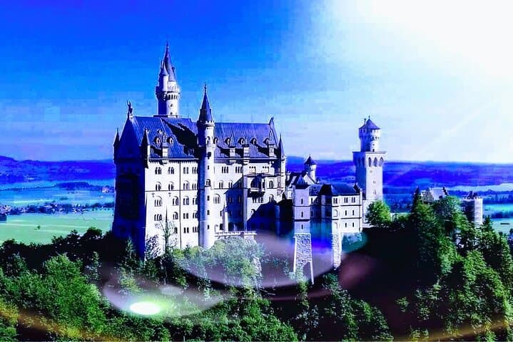 Munich to Neuschwanstein & Zugspitze: Skip-the-Line Private Deluxe Tour photo 3